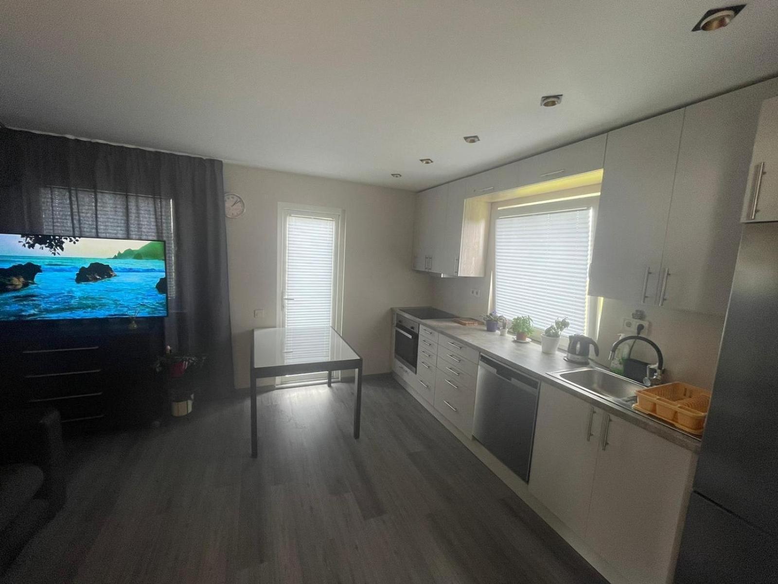 Beach Guesthouse Lenkas Saraiķi エクステリア 写真